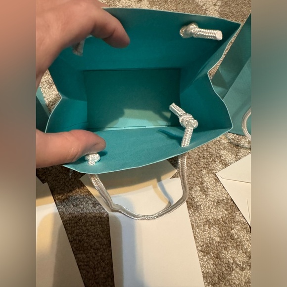 Tiffany & Co. Signature Blue Gift Bag/Gift Card💙 - Picture 5 of 13